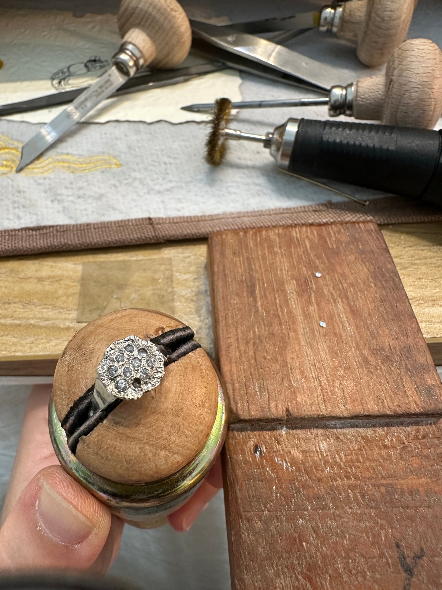 Lotus ring
