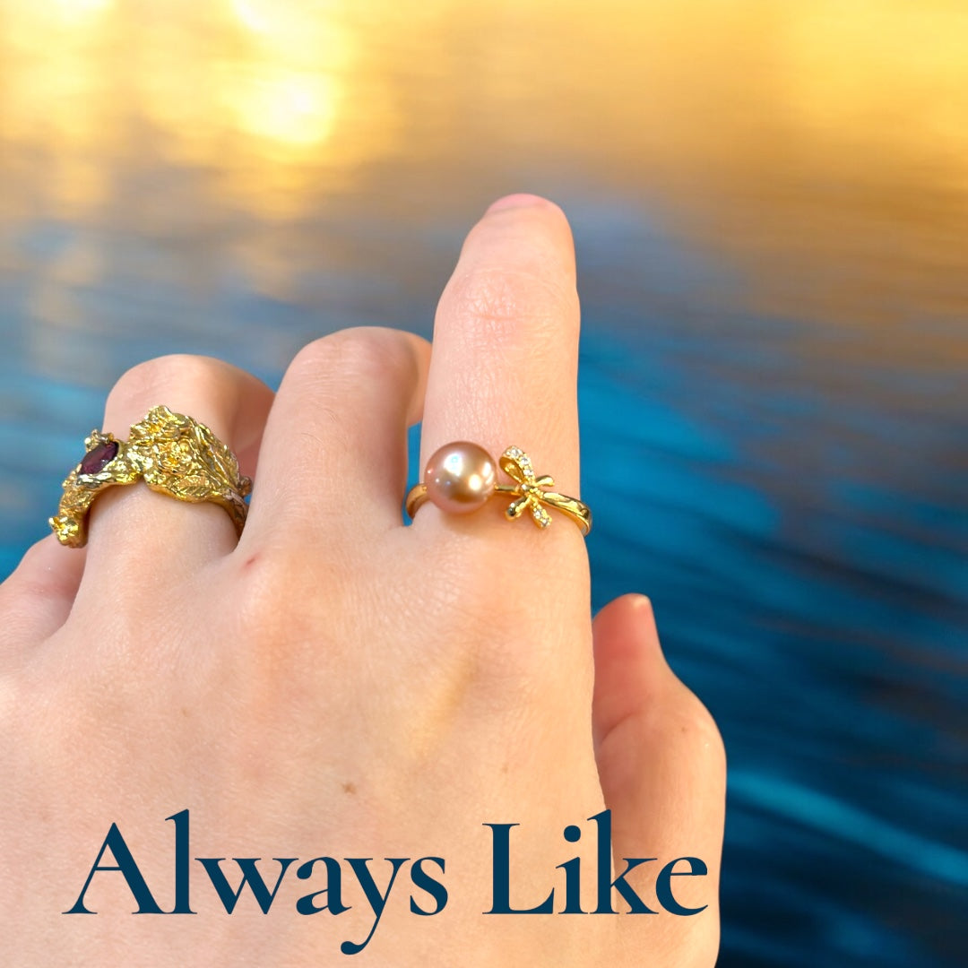 Rose alike pearl ring
